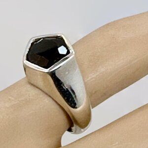 Garnet Ring, Sterling Silver, Size 6 1/2, Deep Red, Vintage, Contemporary